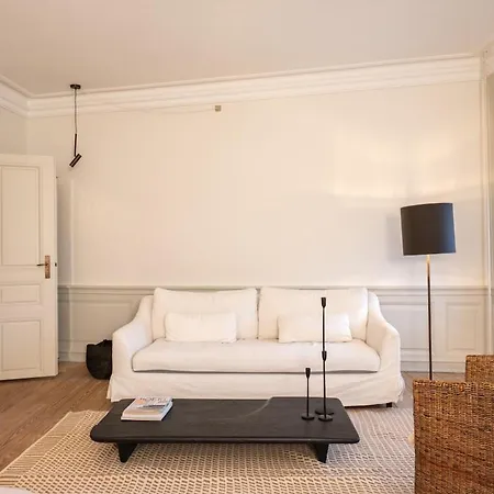 Lejlighed Bright Historic 2br By Nyhavn & Stroget *