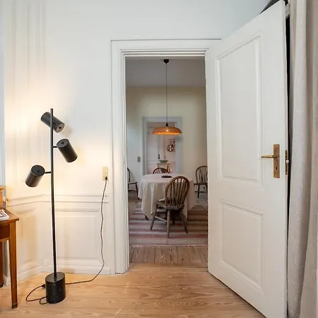Lejlighed Bright Historic 2br By Nyhavn & Stroget
